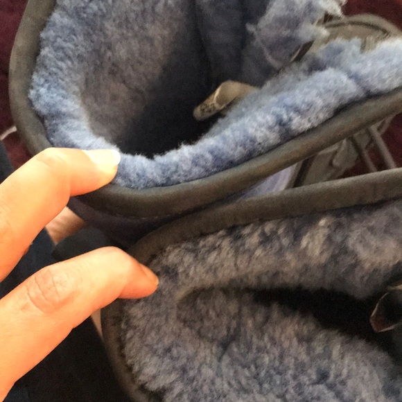 UGG fur boot 💕💕 - Picture 6 of 12